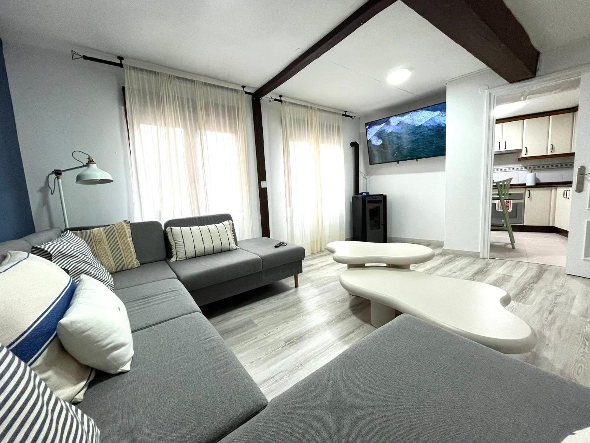 Casa La Pixuetina Holiday home *